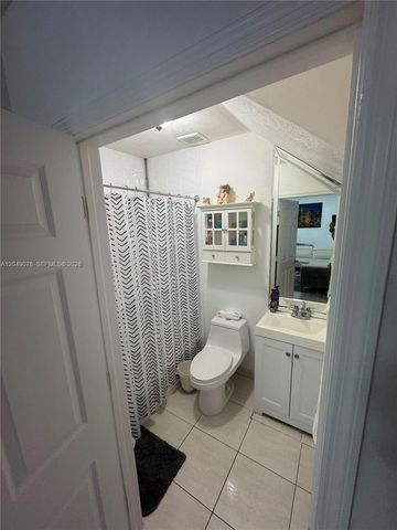 8743 NW 106th Ln 8743, Hialeah Gardens, FL 33018