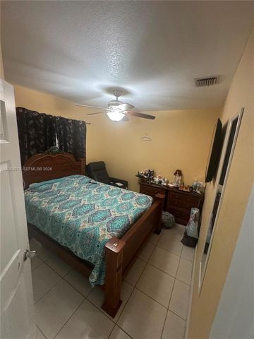 8743 NW 106th Ln 8743, Hialeah Gardens, FL 33018