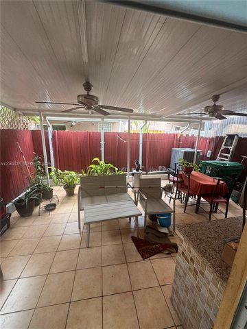 8743 NW 106th Ln 8743, Hialeah Gardens, FL 33018