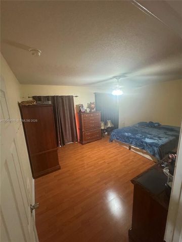 8743 NW 106th Ln 8743, Hialeah Gardens, FL 33018