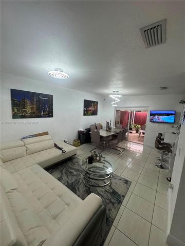 8743 NW 106th Ln 8743, Hialeah Gardens, FL 33018