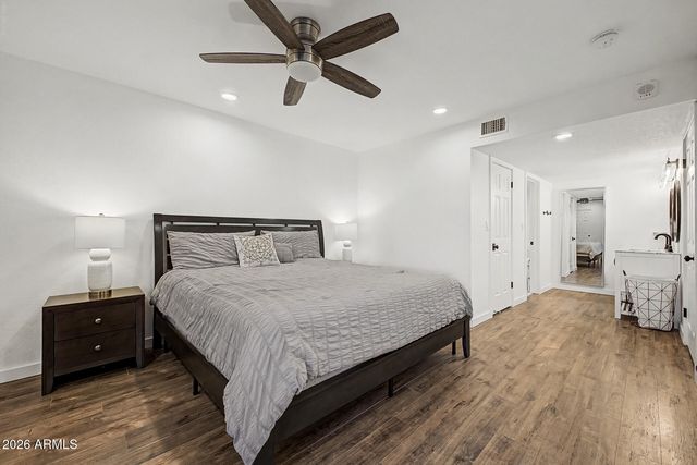 4303 E CACTUS Road 225, Phoenix, AZ 85032