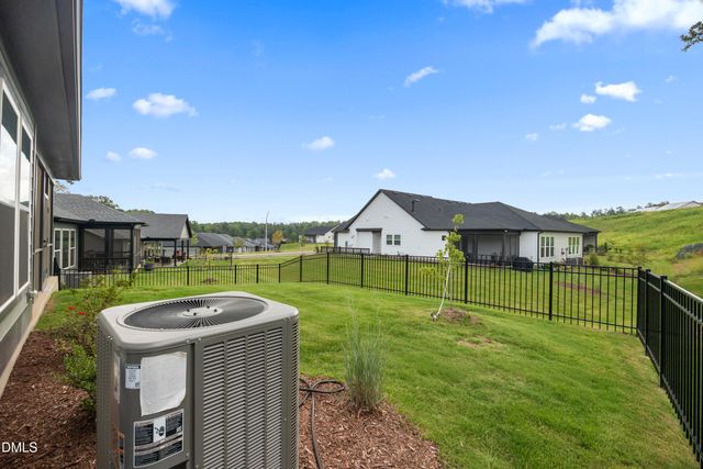 236 Aspen Avenue, Pittsboro, NC 27312