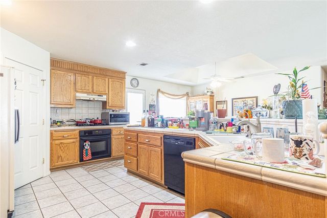14666 Cool Glen, Helendale, CA 92342