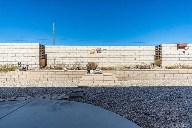 14666 Cool Glen, Helendale, CA 92342