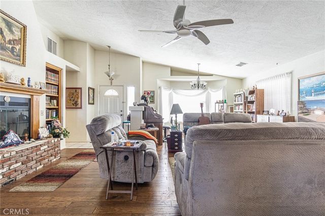 14666 Cool Glen, Helendale, CA 92342