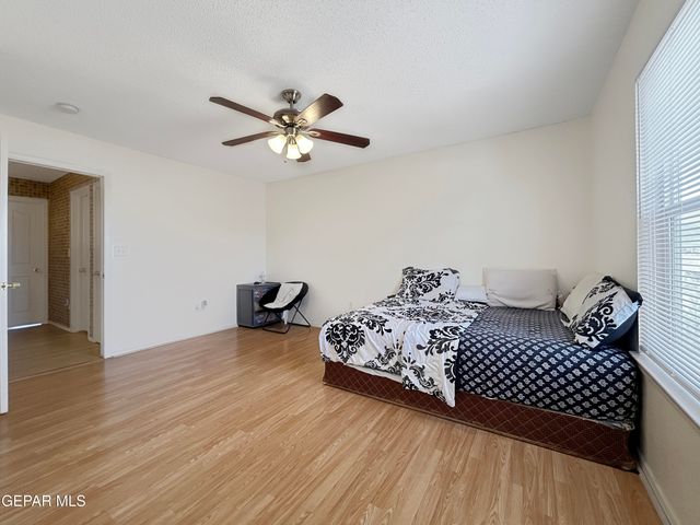 6121 CAROLE JESCHKE Court, El Paso, TX 79924