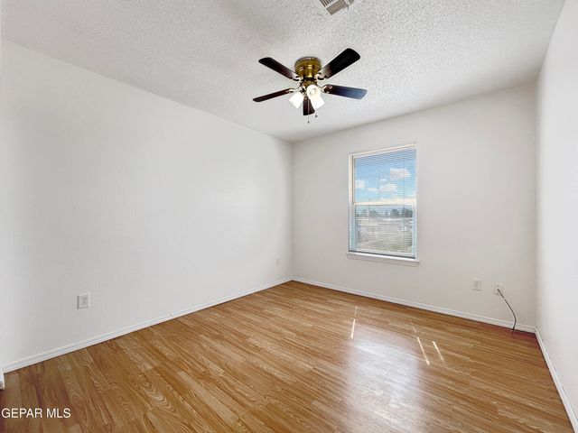 6121 CAROLE JESCHKE Court, El Paso, TX 79924