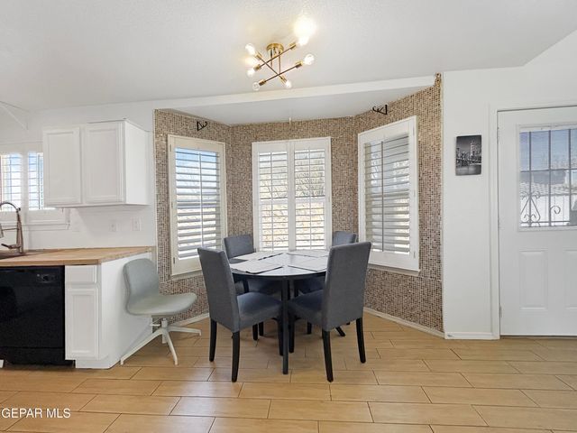 6121 CAROLE JESCHKE Court, El Paso, TX 79924