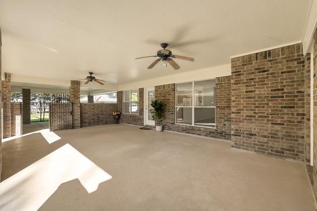 26107 Maplewood Drive, Spring, TX 77386