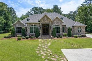 338 Reedy Creek Rd, Laurel, MS 39443