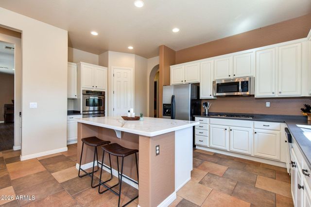 40008 N MAIDSTONE Court, Anthem, AZ 85086
