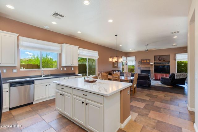 40008 N MAIDSTONE Court, Anthem, AZ 85086