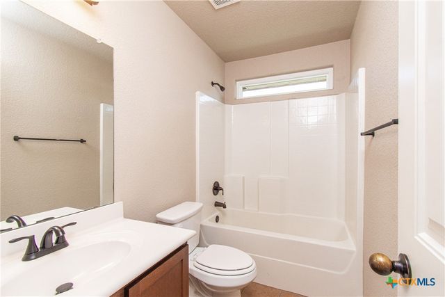 2705 Uvero Alto Drive, Killeen, TX 76549