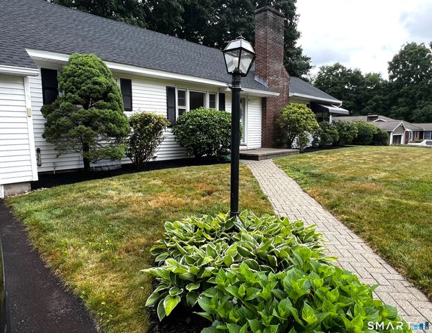 253 Arch Road, Avon, CT 06001