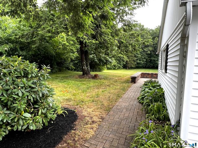253 Arch Road, Avon, CT 06001