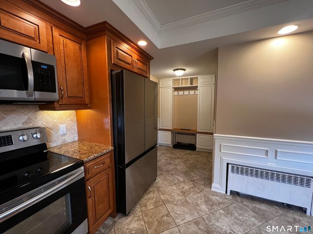 253 Arch Road, Avon, CT 06001