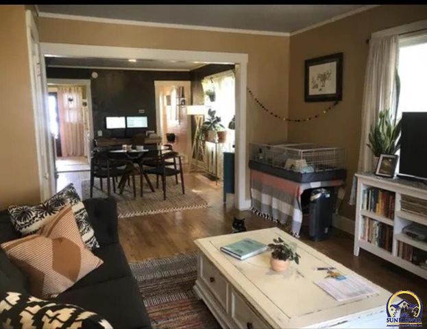 1116 SW Taylor ST, Topeka, KS 66612
