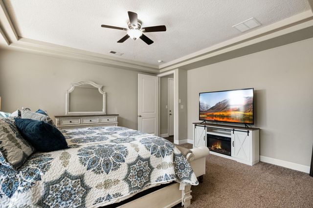 5625 Pikes Peak Loop NE, Rio Rancho, NM 87144