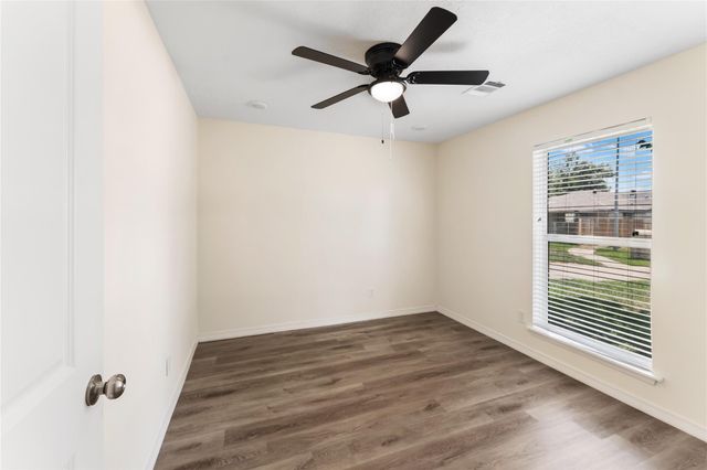 4602 Sheffield Court, Pasadena, TX 77504