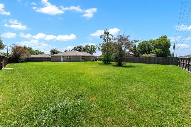 4602 Sheffield Court, Pasadena, TX 77504