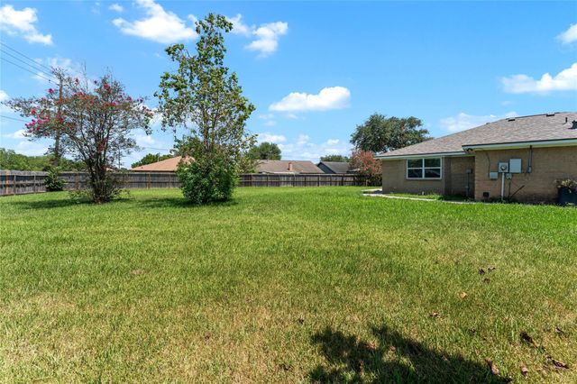 4602 Sheffield Court, Pasadena, TX 77504