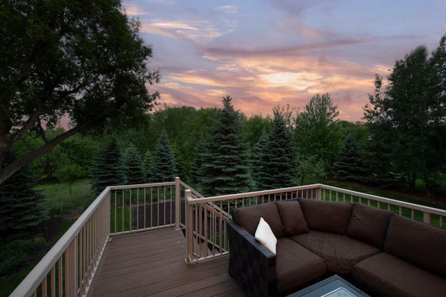 3667 Lerive Way, Chaska, MN 55318