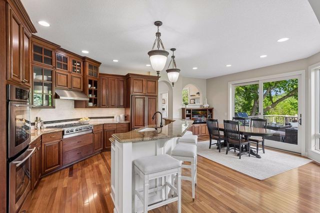 3667 Lerive Way, Chaska, MN 55318