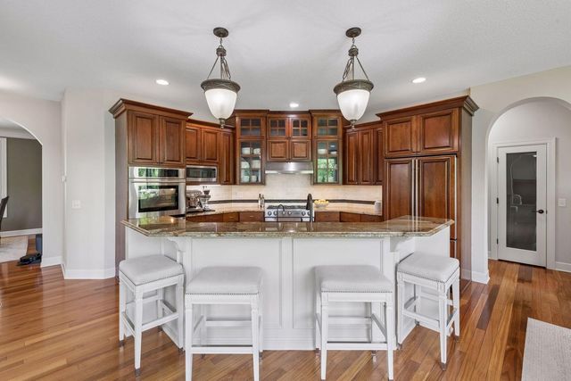 3667 Lerive Way, Chaska, MN 55318