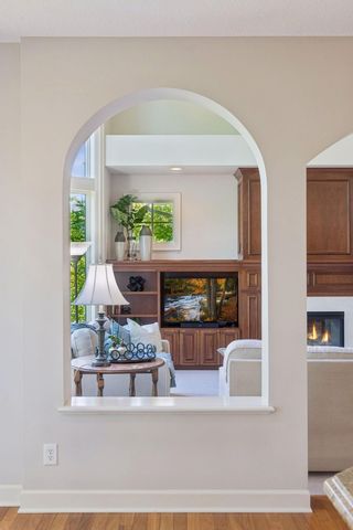3667 Lerive Way, Chaska, MN 55318