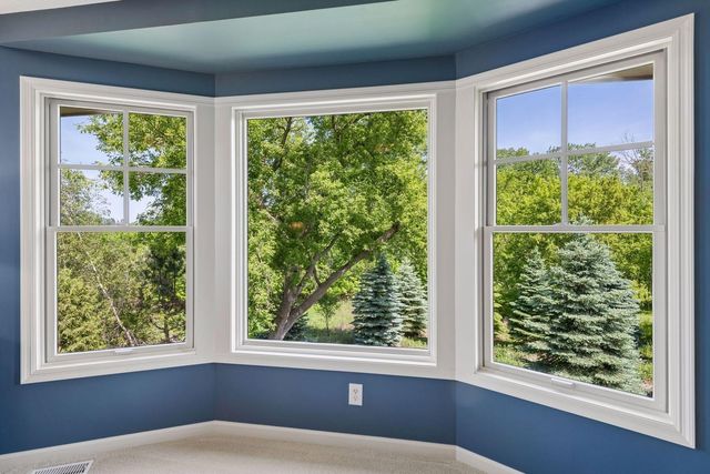 3667 Lerive Way, Chaska, MN 55318