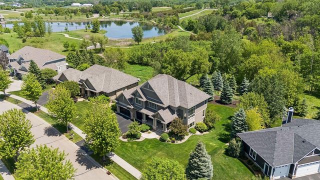3667 Lerive Way, Chaska, MN 55318