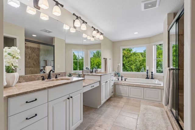 3667 Lerive Way, Chaska, MN 55318
