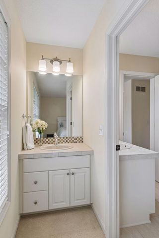 3667 Lerive Way, Chaska, MN 55318