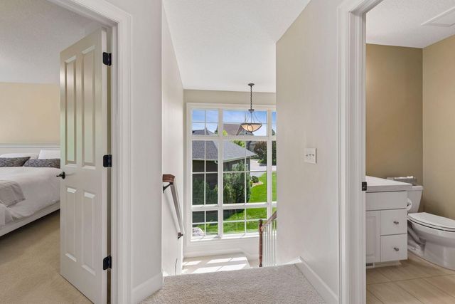 3667 Lerive Way, Chaska, MN 55318