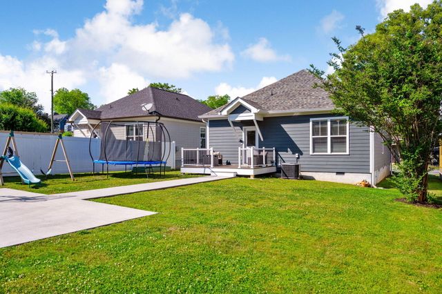 1702 Bailey Avenue, Chattanooga, TN 37404