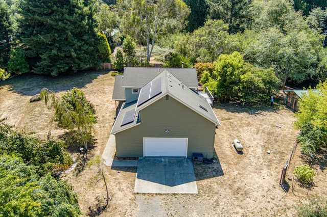 221 Russell Lane, Arcata, CA 95521