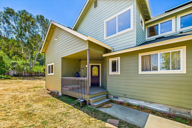 221 Russell Lane, Arcata, CA 95521