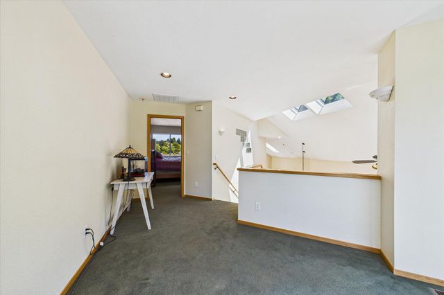 221 Russell Lane, Arcata, CA 95521