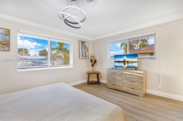 5740 NE 19th Avenue, Fort Lauderdale, FL 33308