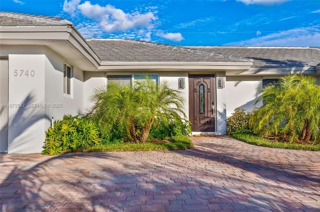 5740 NE 19th Avenue, Fort Lauderdale, FL 33308