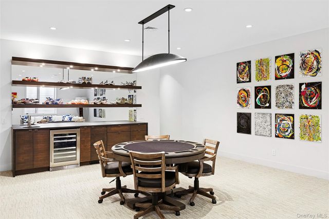 26 Alewive Brook Road, East Hampton, NY 11937