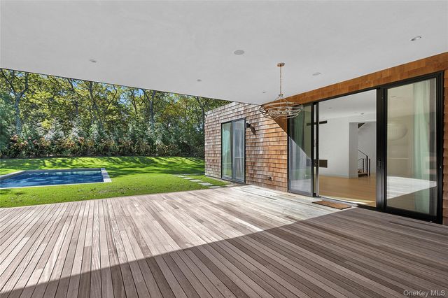 26 Alewive Brook Road, East Hampton, NY 11937