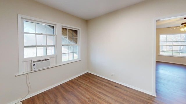 224 W Hull Street B, Denison, TX 75020