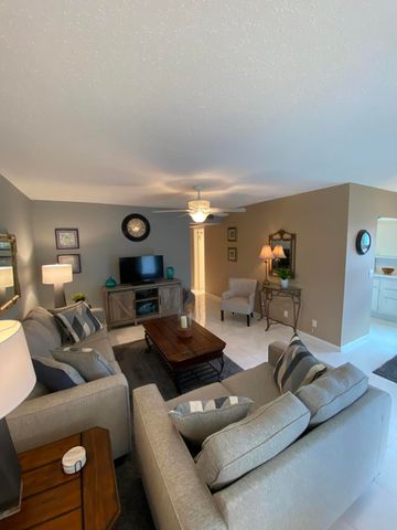 72 Newport D 72, Deerfield Beach, FL 33442