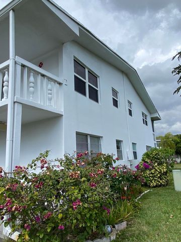 72 Newport D 72, Deerfield Beach, FL 33442