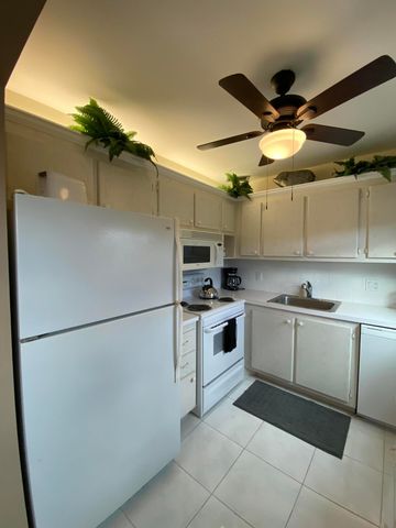 72 Newport D 72, Deerfield Beach, FL 33442