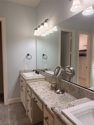 416 Vine Street, Irving, TX 75039