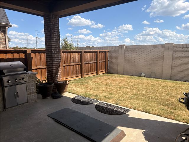 416 Vine Street, Irving, TX 75039