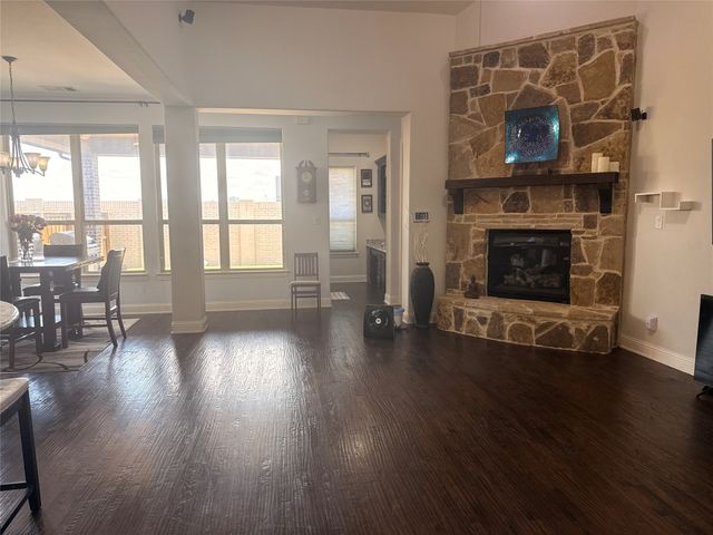 416 Vine Street, Irving, TX 75039